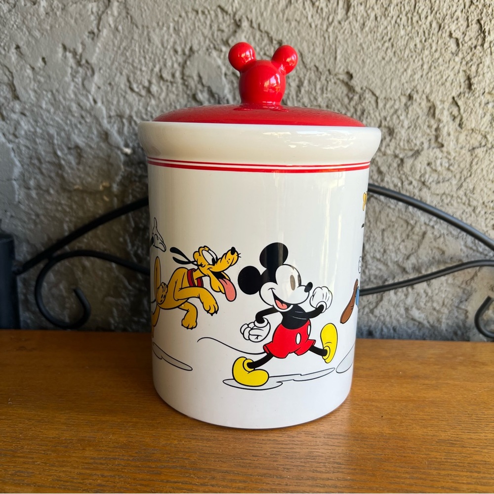Disney Mickey, Minnie, Donald, Pluto Minnie, Daisy Cookie Jar Ceramic Canister
